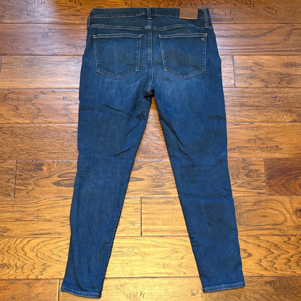 Madewell 10” High Rise Skinny Dark Wash Jeans - Picture 4 of 8